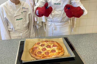 Pizza mit Quark-Öl-Teig