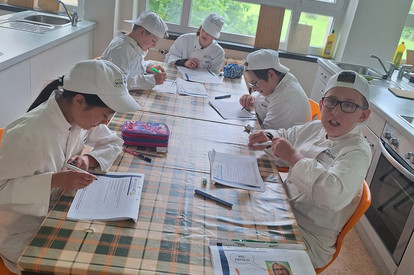 Wissenstest und Ei-Käse-Omlett