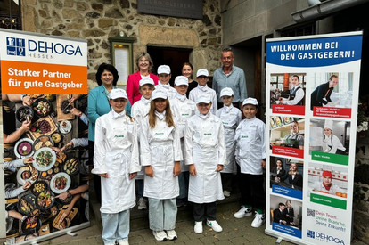 🍂👩‍🍳 Erster Termin der Miniköche auf Burg Gleiberg – Ein voller Erfolg! 👨‍🍳🍂