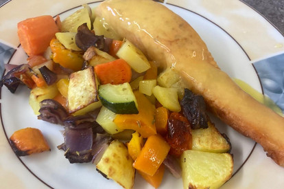 Lachs und Gemüse aus dem Ofen