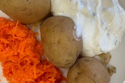 Kartoffel, Quark und Leinöl/ Pommes