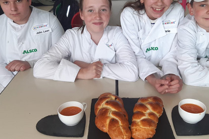 Osterbrot und Hasenmarmelade