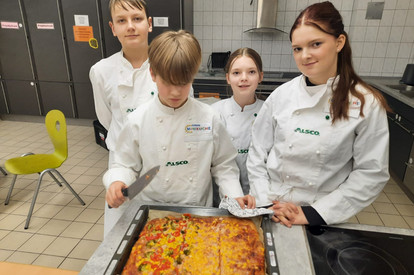 Pizza mit Quark-Öl-Teig