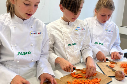 Kichererbsen-Möhren-Suppe/ 4 Teams und 4 verschiedene Suppen :-)