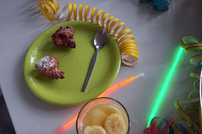 Quarkbällchen und Affenbowle