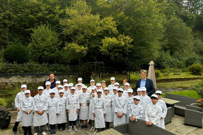 Besuch des Schirmherrn beim zweiten Monatstreffen der Europa-Miniköche EIFEL