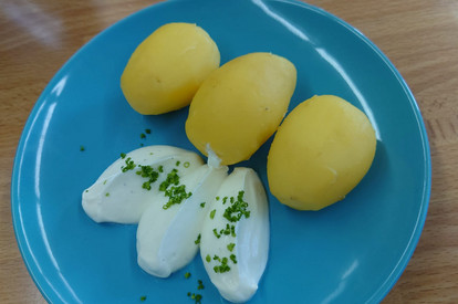 Pellkartoffeln und Quark mit Leinöl